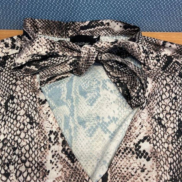 Cliche snakeskin blouse size M - Picture 3 of 10